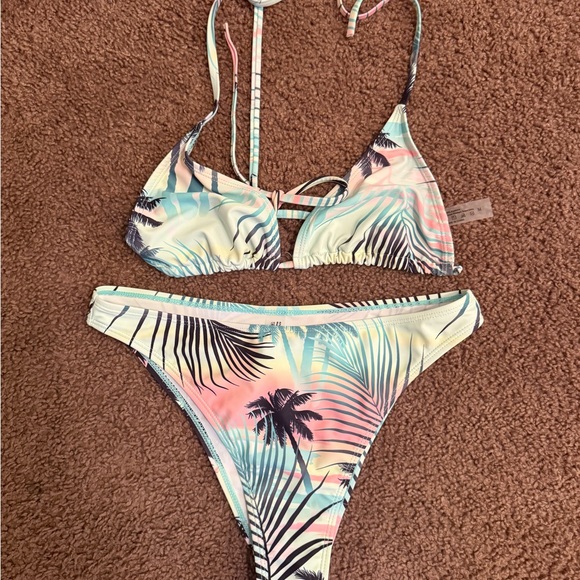 Tropical Palm Print Bikini Set - Picture 1 of 1